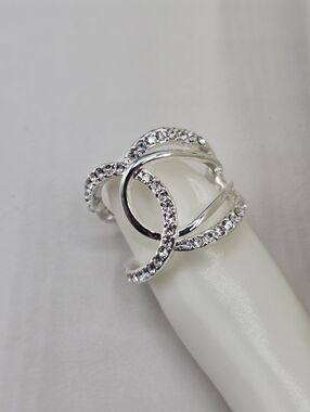Swarovski Crystal Elements Silver Crossover Ring Clear Size 6 Prom Bridal Casual
